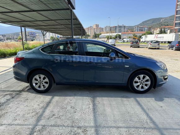 Galeriden Opel Astra 1.6 Edition Plus 2016 Model Balıkesir