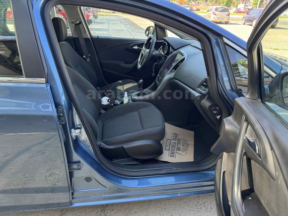 Galeriden Opel Astra 1.6 Edition Plus 2016 Model Balıkesir