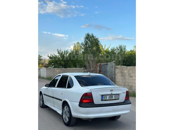 ERCİŞ OTOMOTİV DEN BAKIMLI VECTRA MASRAFSIZ