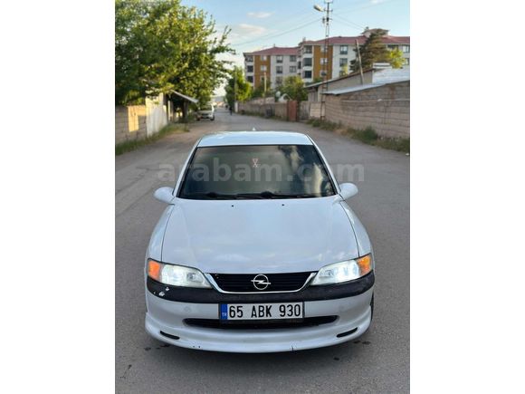ERCİŞ OTOMOTİV DEN BAKIMLI VECTRA MASRAFSIZ