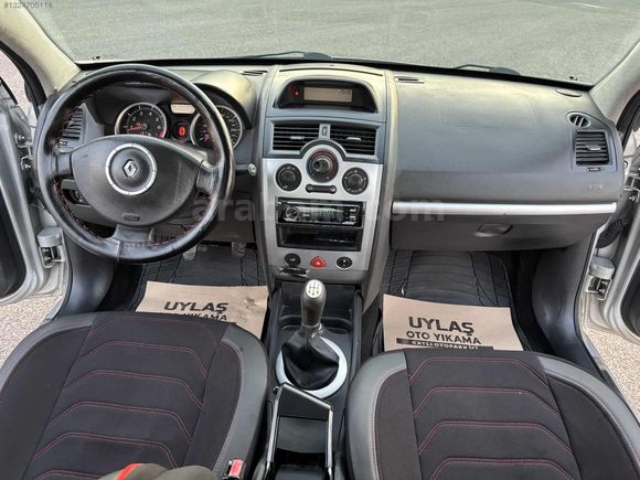 2009 DEĞİŞENSİZ 245 000 KM MEGANE TAKAS AÇIK