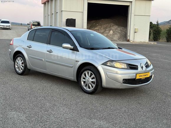 2009 DEĞİŞENSİZ 245 000 KM MEGANE TAKAS AÇIK