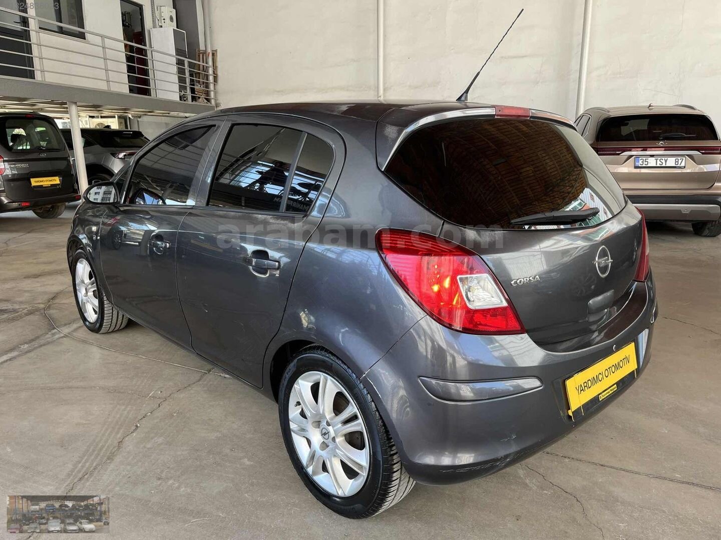Galeriden Opel Corsa 1.4 Twinport Enjoy 111 2010 Model İzmir 214.000 km Gri 7