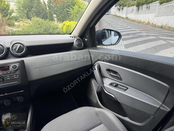ÖZORTAKLAR'DAN 2022 DACIA DUSTER 117 BİN KM OTOMATİK BAKIMLI