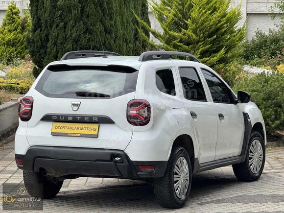 ÖZORTAKLAR'DAN 2022 DACIA DUSTER 117 BİN KM OTOMATİK BAKIMLI