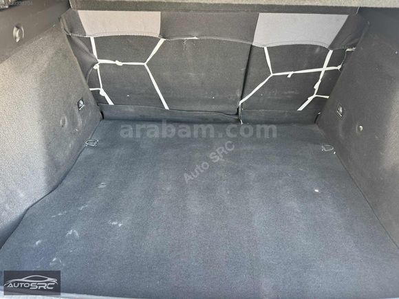AUTO SRC 2021 DACIA DUSTER