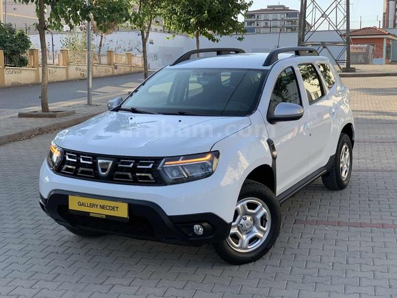 2022 DACİA DUSTER HATASIZ BOYASIZ 4X2 OTOMATİK 120 BİNDE
