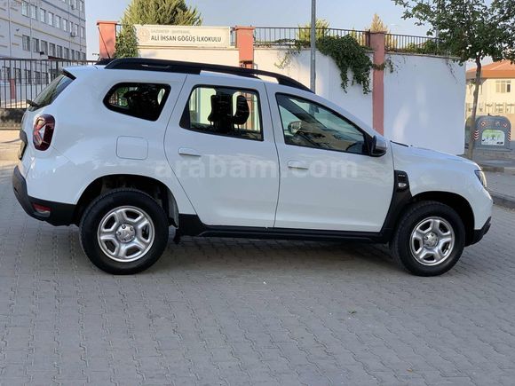 2022 DACİA DUSTER HATASIZ BOYASIZ 4X2 OTOMATİK 120 BİNDE