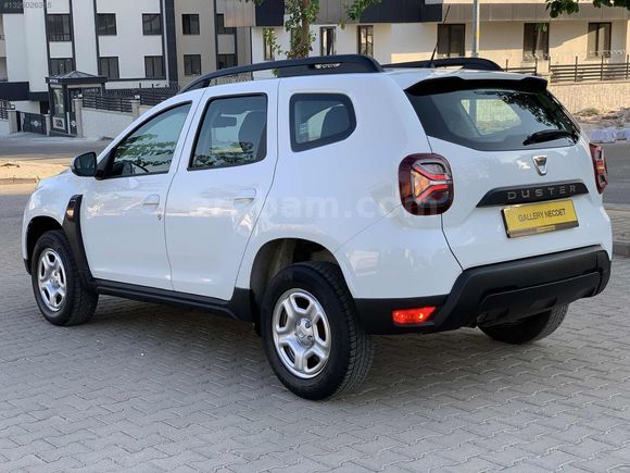 2022 DACİA DUSTER HATASIZ BOYASIZ 4X2 OTOMATİK 120 BİNDE