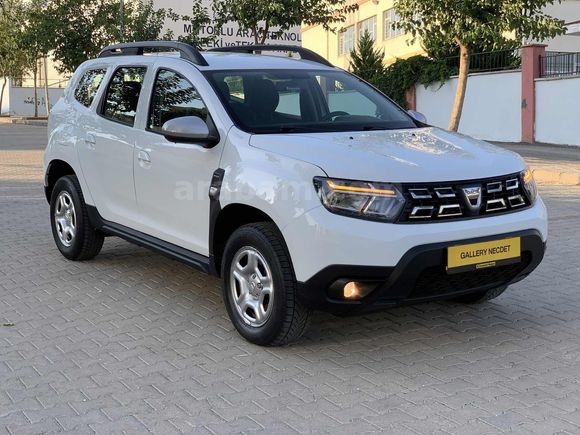 2022 DACİA DUSTER HATASIZ BOYASIZ 4X2 OTOMATİK 120 BİNDE