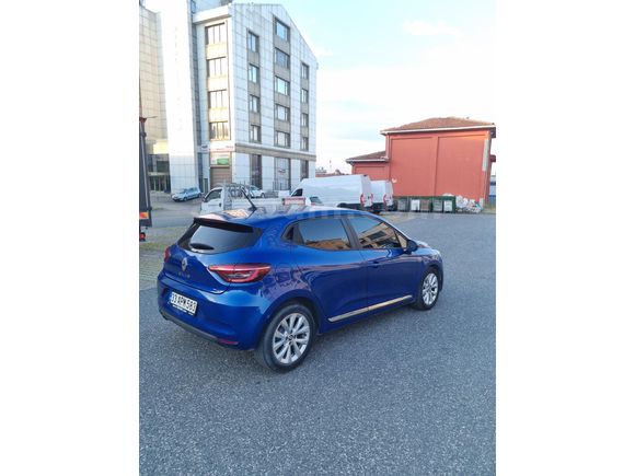 Sahibinden Renault Clio 1.0 TCe Touch 2023 Model