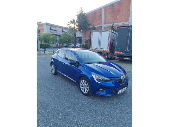 Sahibinden Renault Clio 1.0 TCe Touch 2023 Model
