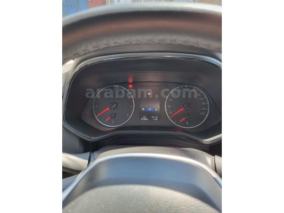 Sahibinden Renault Clio 1.0 TCe Touch 2023 Model