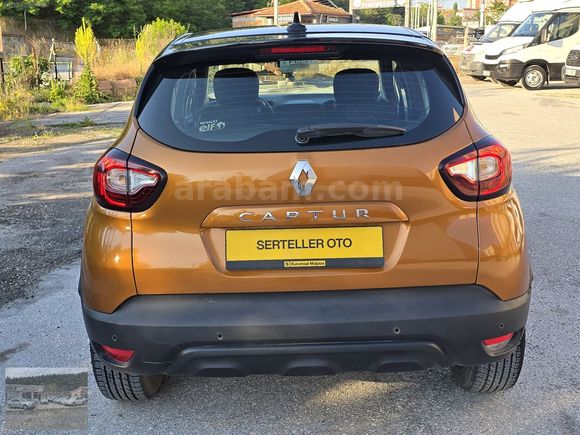 HATASIZ BOYASIZ TRAMERSİZ 2018 RENAULT CAPTURE 55.000 KM ÇİFT RE