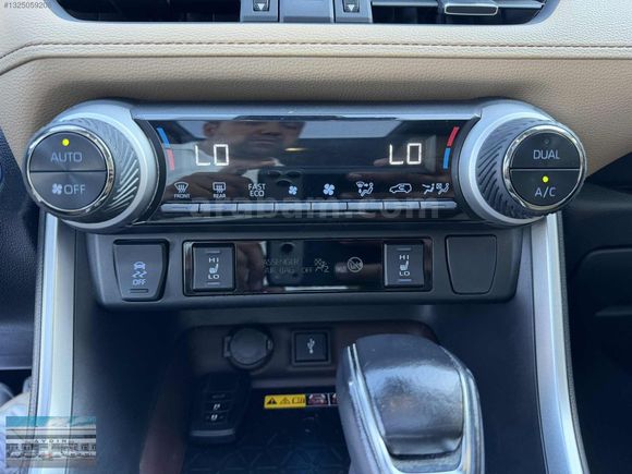 BOYASIZ TRAMERSİZ RAV4 HYBRİD