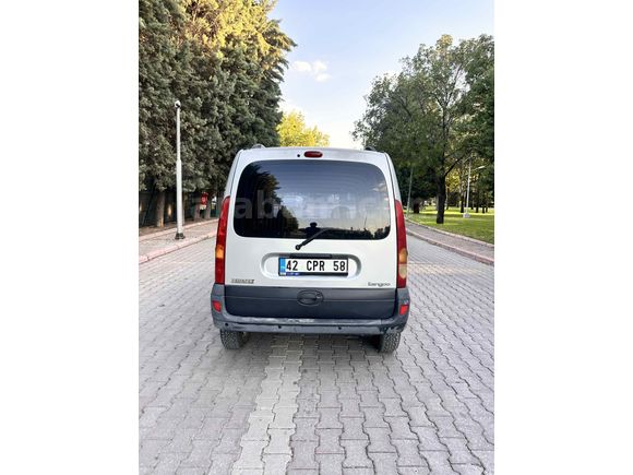 Sahibinden Renault Kangoo Multix 1.5 dCi Authentique 2004 Model  255.550 km Gri