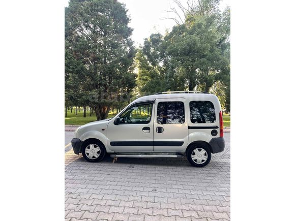 Sahibinden Renault Kangoo Multix 1.5 dCi Authentique 2004 Model  255.550 km Gri