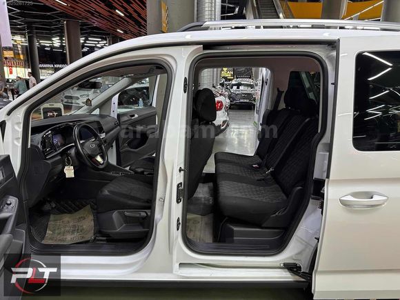 POLAT'TAN 2024 TOURNEO CONNECT ACTIVE-NAVİGASYON FUL HATASIZ