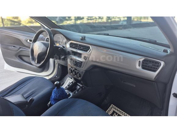 YM AUTO DAN 2018 C-YELSEE 1.6 HDİ FEELL DÜSÜK KM DE 