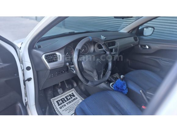 YM AUTO DAN 2018 C-YELSEE 1.6 HDİ FEELL DÜSÜK KM DE 