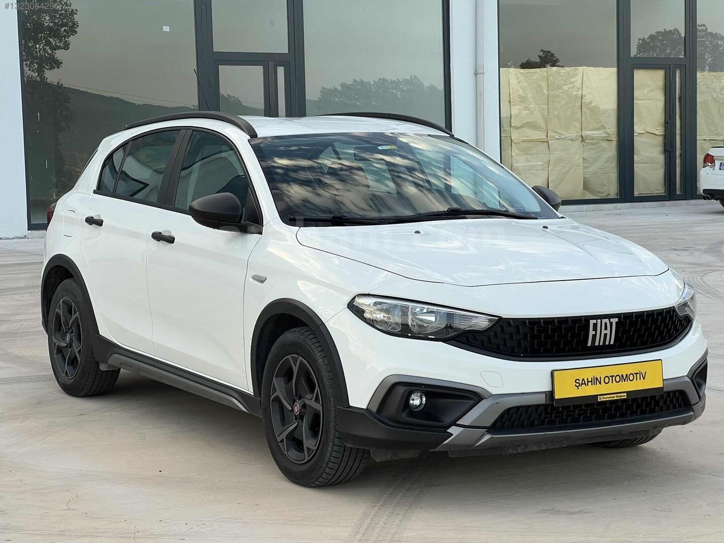 2022 MODEL EGEA CROSS 1.4 STREET HATASIZ BOYASIZ 2