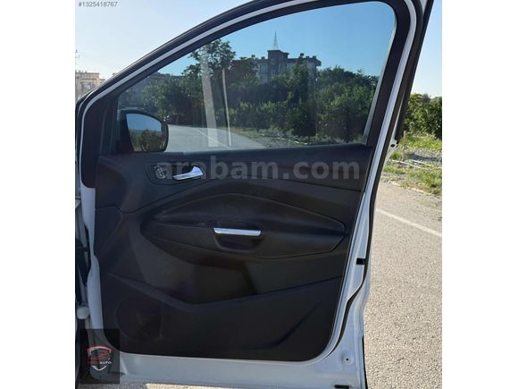 ERZİN AUTO'DAN 2013 MODEL FORD KUGA BAKIMLI MASRAFSIZ TEMİZ