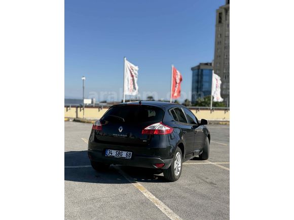 Sahibinden Renault Megane 1.5 dCi Extreme 2012 Model 