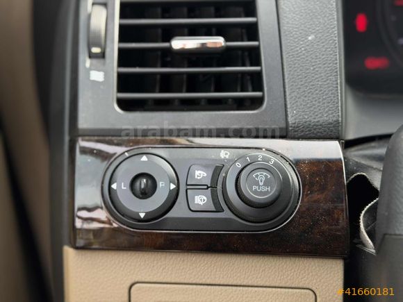"PAŞA" 2.0LT HİGH/K.ISITMA/7 KİŞİ/4X4/DEĞİŞENSİZ