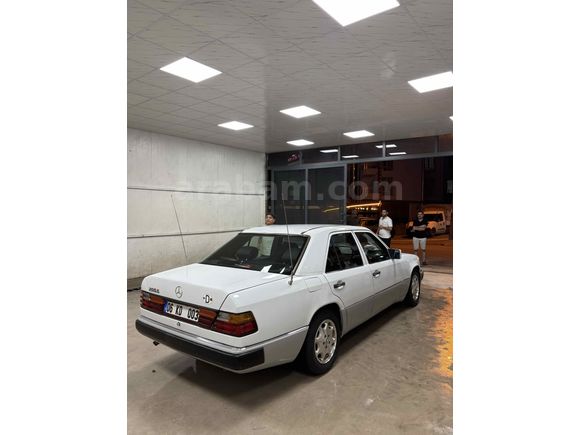Sahibinden Mercedes - Benz 200 E 1991 Model  MANEVİ SEBEBLERDEN DOLAYI satılık