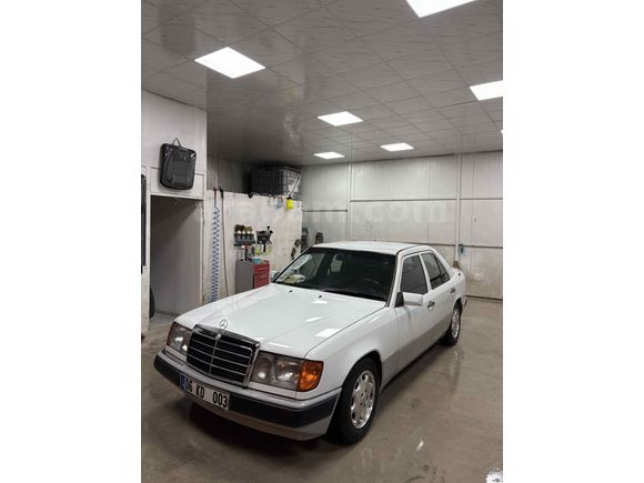 Sahibinden Mercedes - Benz 200 E 1991 Model  MANEVİ SEBEBLERDEN DOLAYI satılık