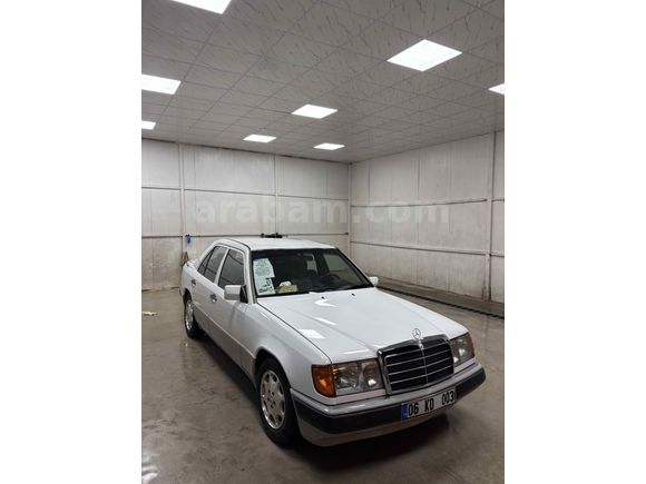 Sahibinden Mercedes - Benz 200 E 1991 Model  MANEVİ SEBEBLERDEN DOLAYI satılık