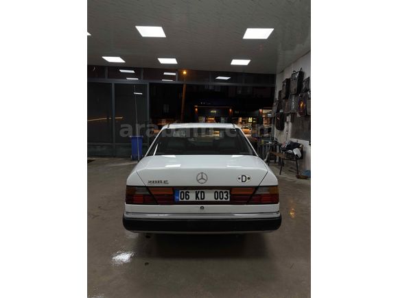 Sahibinden Mercedes - Benz 200 E 1991 Model  MANEVİ SEBEBLERDEN DOLAYI satılık