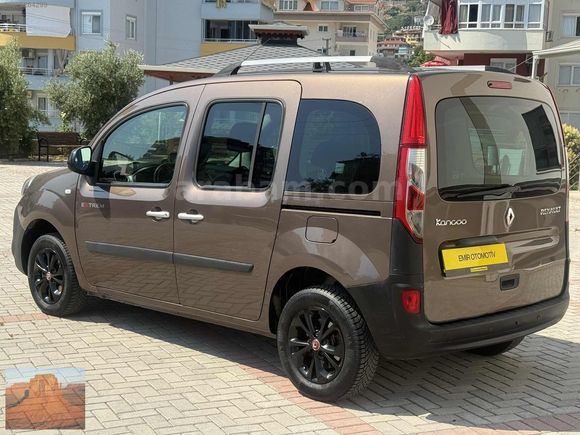 2017 180000 KM RENAULT KANGO MULTİX EXTREM PAK .