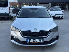 HATASIZ BOYASIZ 2023 SKODA SCALA 1.0 PREMİUM OTOMATİK