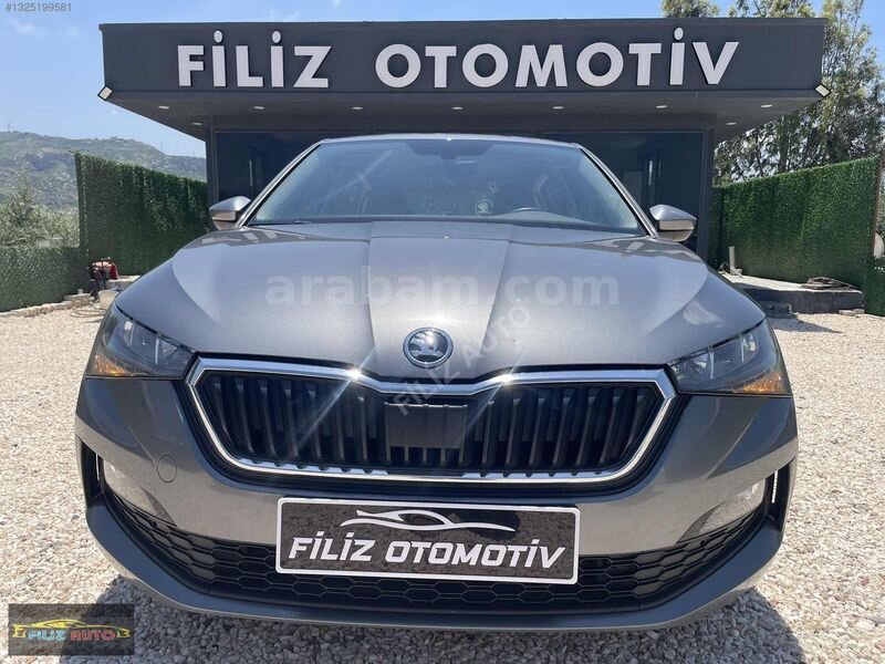 Galeriden Skoda Scala 1.0 TSI Elite 2022 Model Hatay 119.000 km Gri