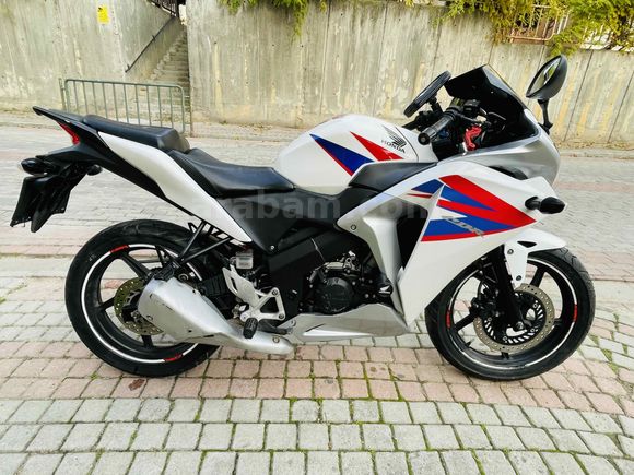Sahibinden Honda CBR 125 R 