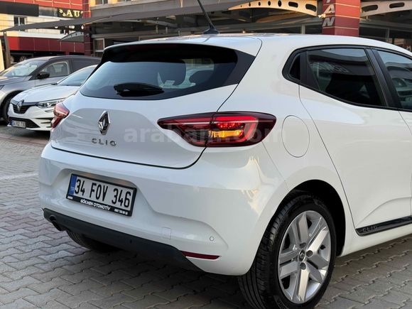 Galeriden Renault Clio 1.3 TCe Touch 2020 Model Adana