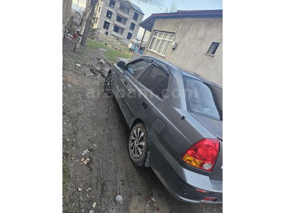 Sahibinden Hyundai Accent 1.5 CRDi Admire 2005 Model