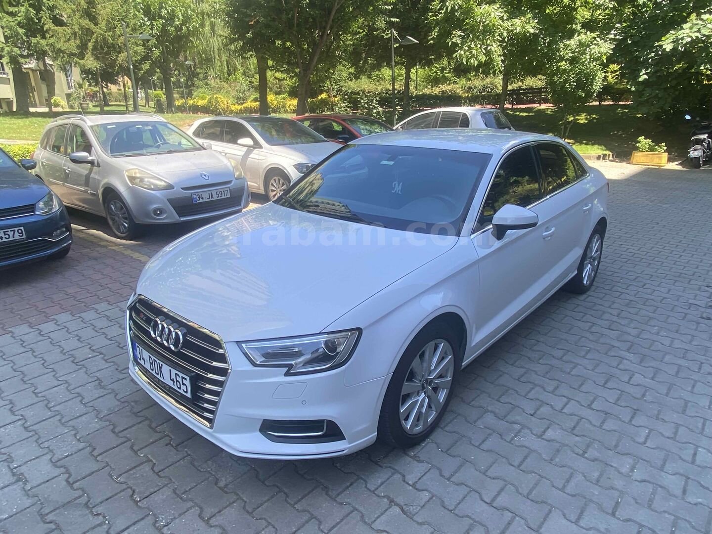 Galeriden Audi A3 Sedan 1.6 TDI Design Line 2018 Model İstanbul 323.000 km Beyaz 6