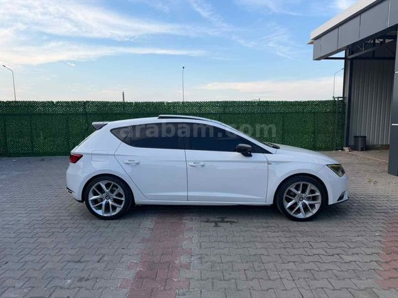 Galeriden Seat Leon 1.6 TDI Style 2016 Model Adana