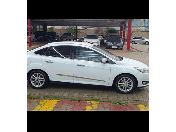 Sahibinden Ford Focus 1.6 Ti-VCT Trend X 2015 Model