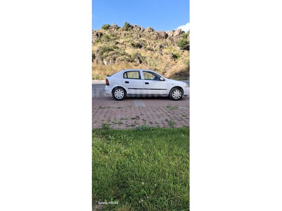 Sahibinden Opel Astra 1.6 CD 2000 Model  195000 km Beyaz