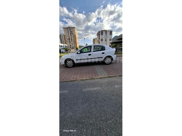 Sahibinden Opel Astra 1.6 CD 2000 Model  195000 km Beyaz
