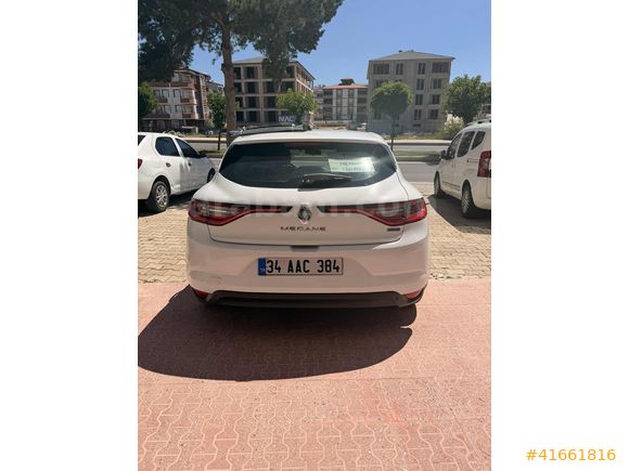 OTOWALL RENAULT MEGANE 1.5 dCi TOUCH
