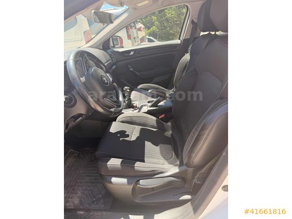 OTOWALL RENAULT MEGANE 1.5 dCi TOUCH