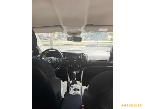 OTOWALL RENAULT MEGANE 1.5 dCi TOUCH