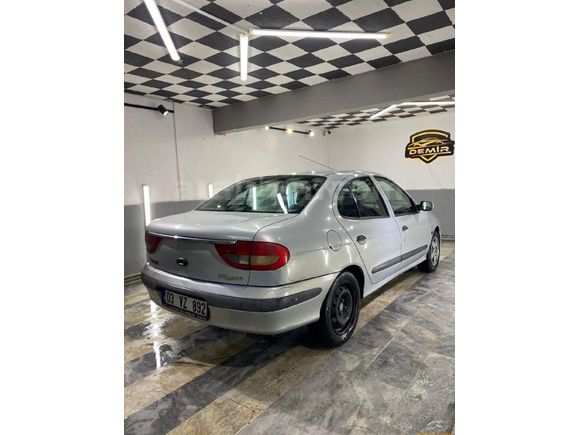 Sahibinden Renault Megane 1.9 DTi RTE 2000 Model