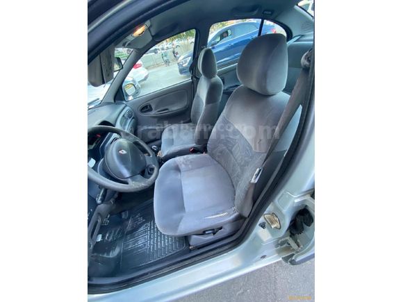 Sahibinden Renault Megane 1.9 DTi RTE 2000 Model