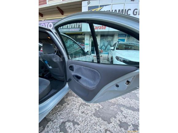 Sahibinden Renault Megane 1.9 DTi RTE 2000 Model