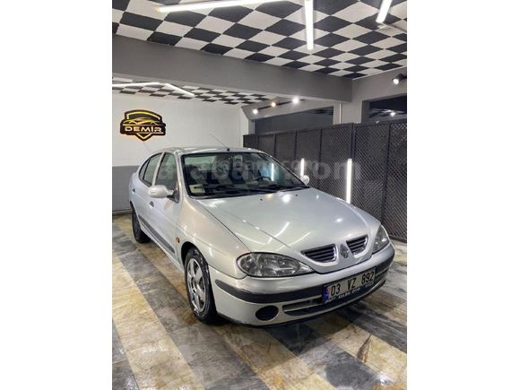 Sahibinden Renault Megane 1.9 DTi RTE 2000 Model